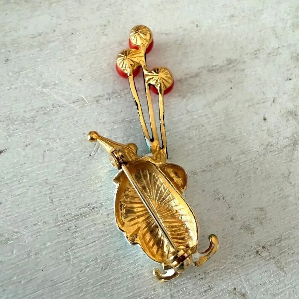 Vintage Enamel Clown Juggling Red Balloons Gold Tone Brooch